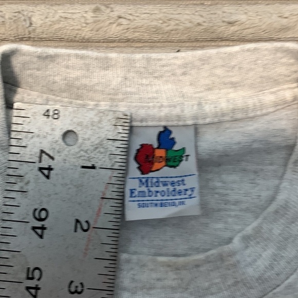 Indianapolis 500 T-Shirt Signed by Johnny Parsons - Picture 7 of 9